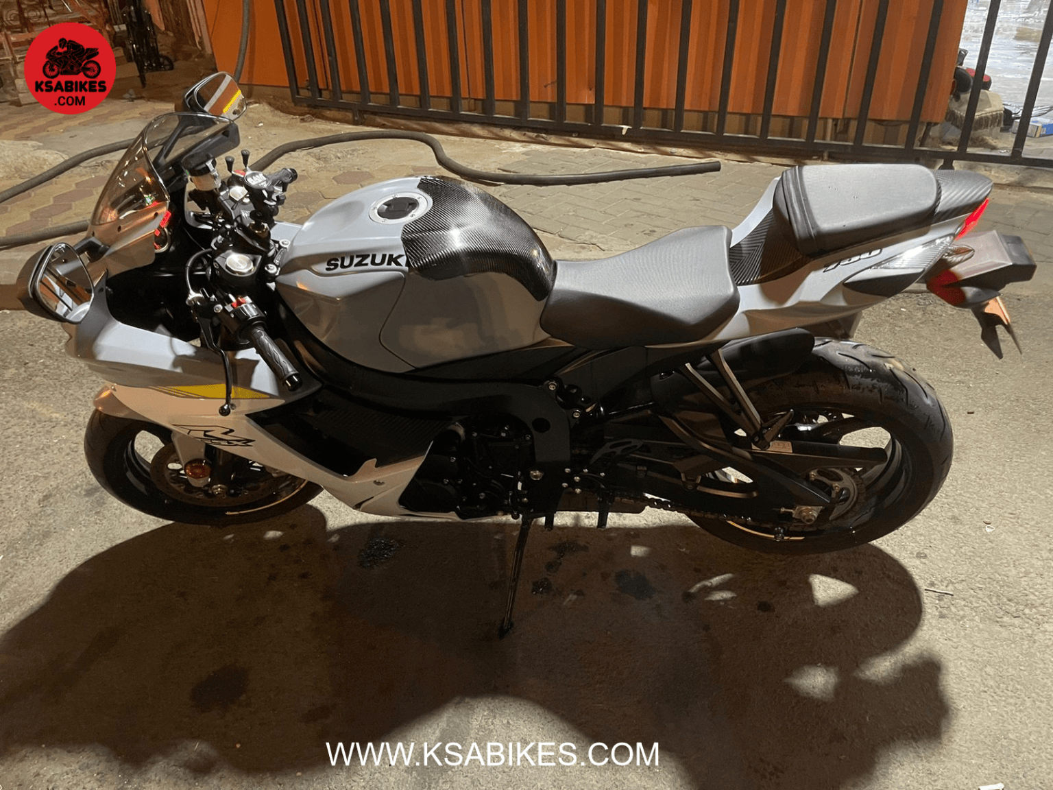 SUZUKI ZF