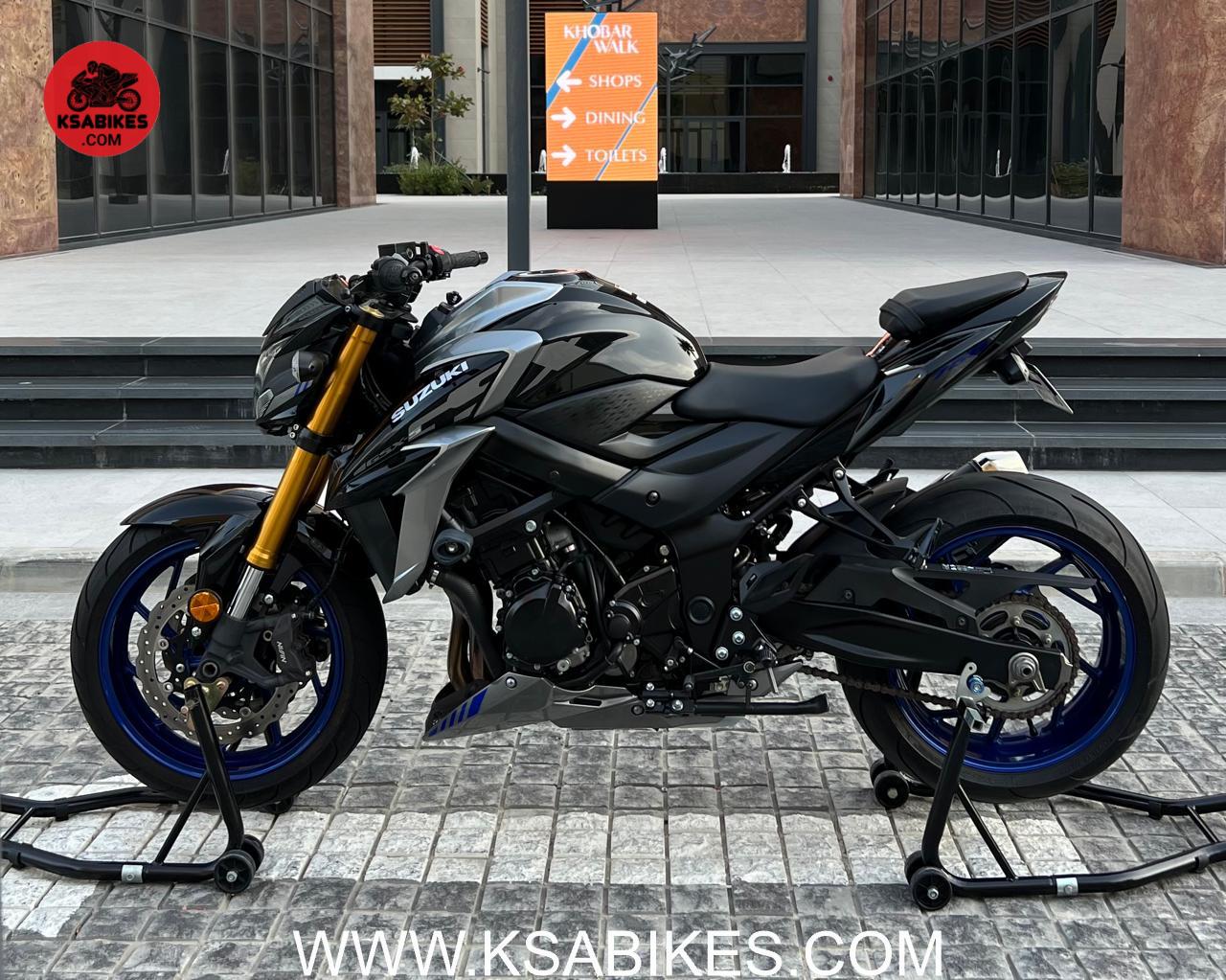 Suzuki GSX-S750