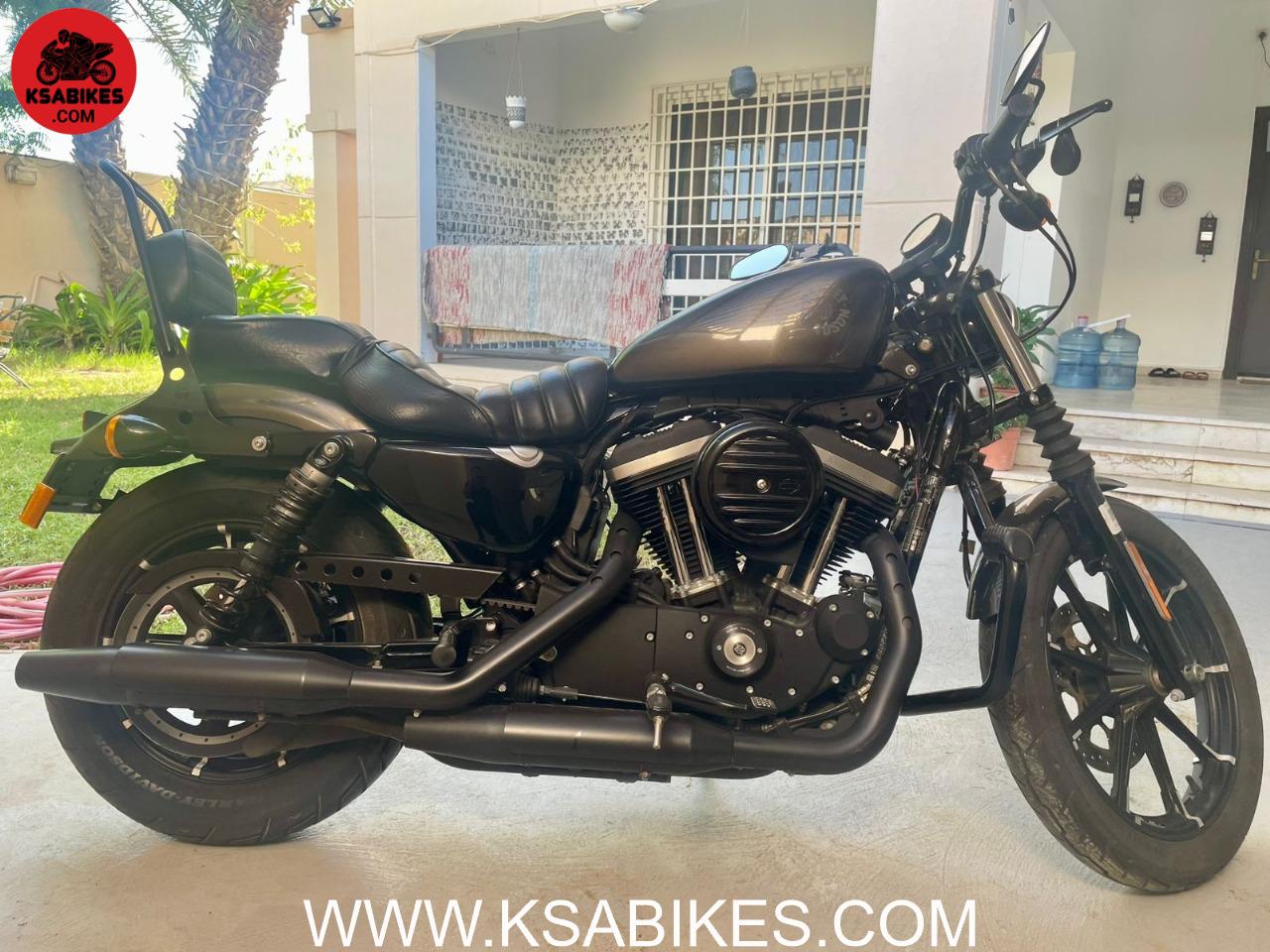 Harley Davidson Sportster Iron 883